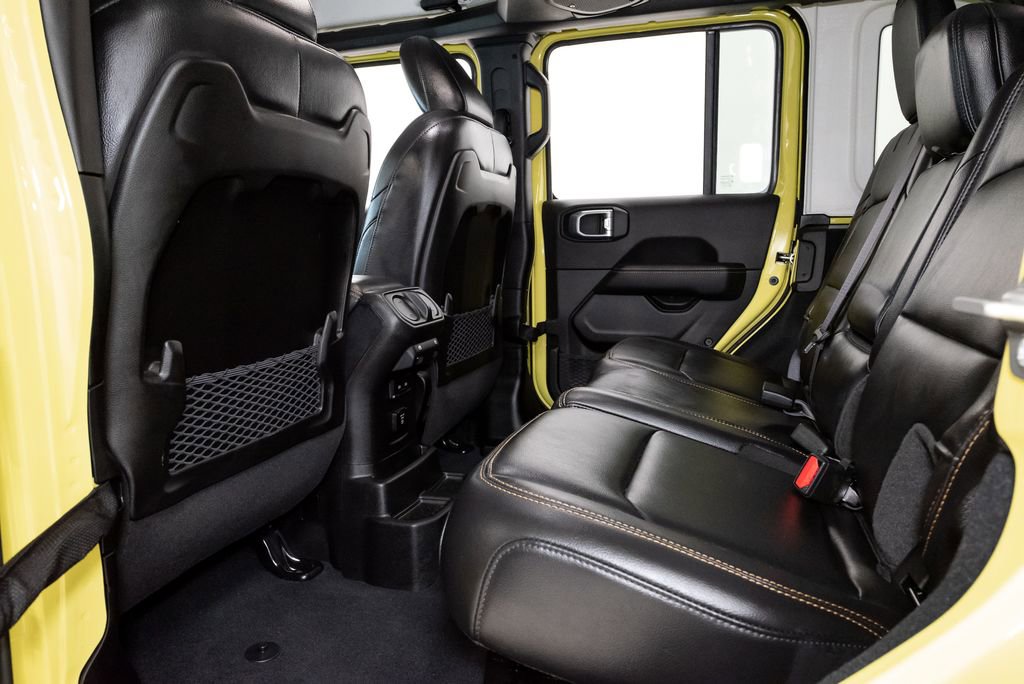 Used 2024 Jeep Wrangler Sahara w/ Technology Group AWD/4WD image 22