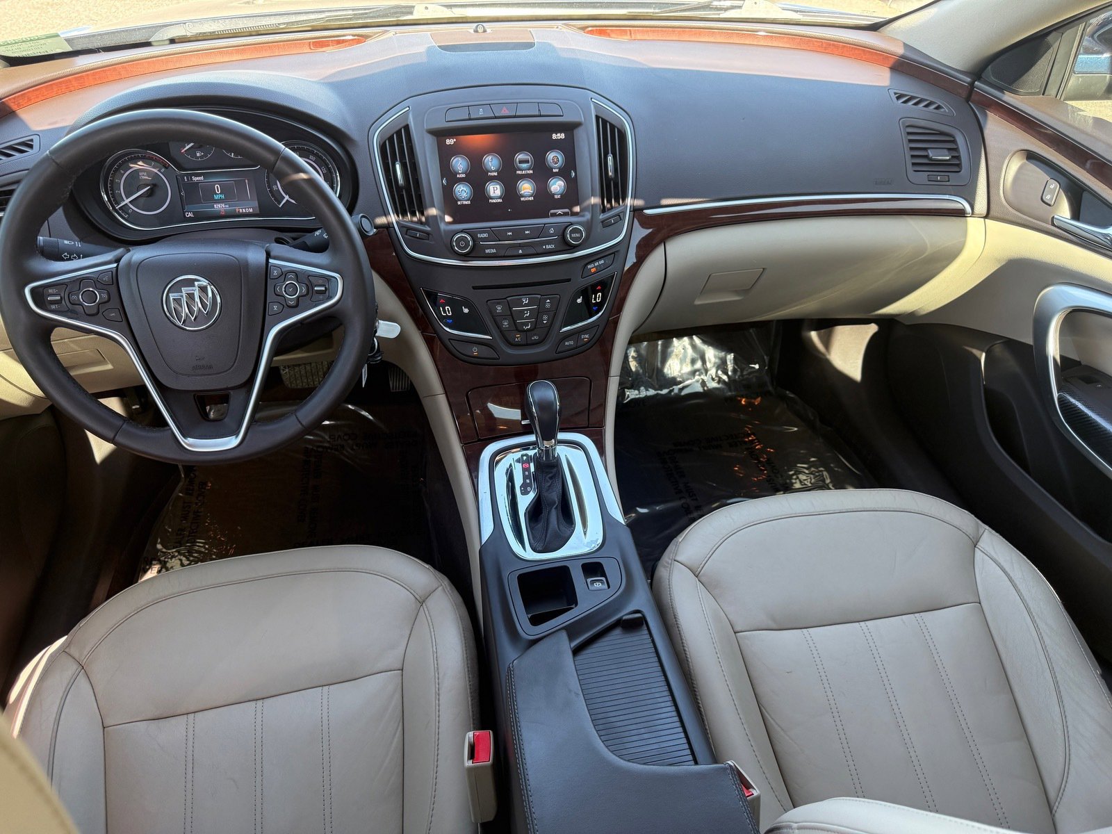 Used 2017 Buick Regal Sport Touring FWD image 22