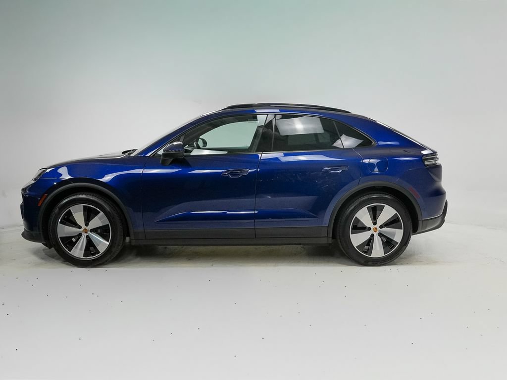 Certified 2024 Porsche Macan 4 Electric AWD/4WD image 2