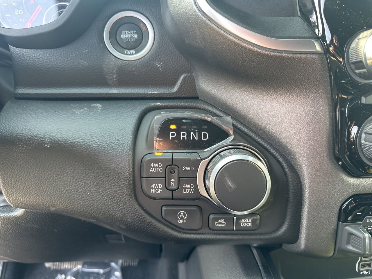 New 2026 RAM 1500 4x4 Crew Cab image 19