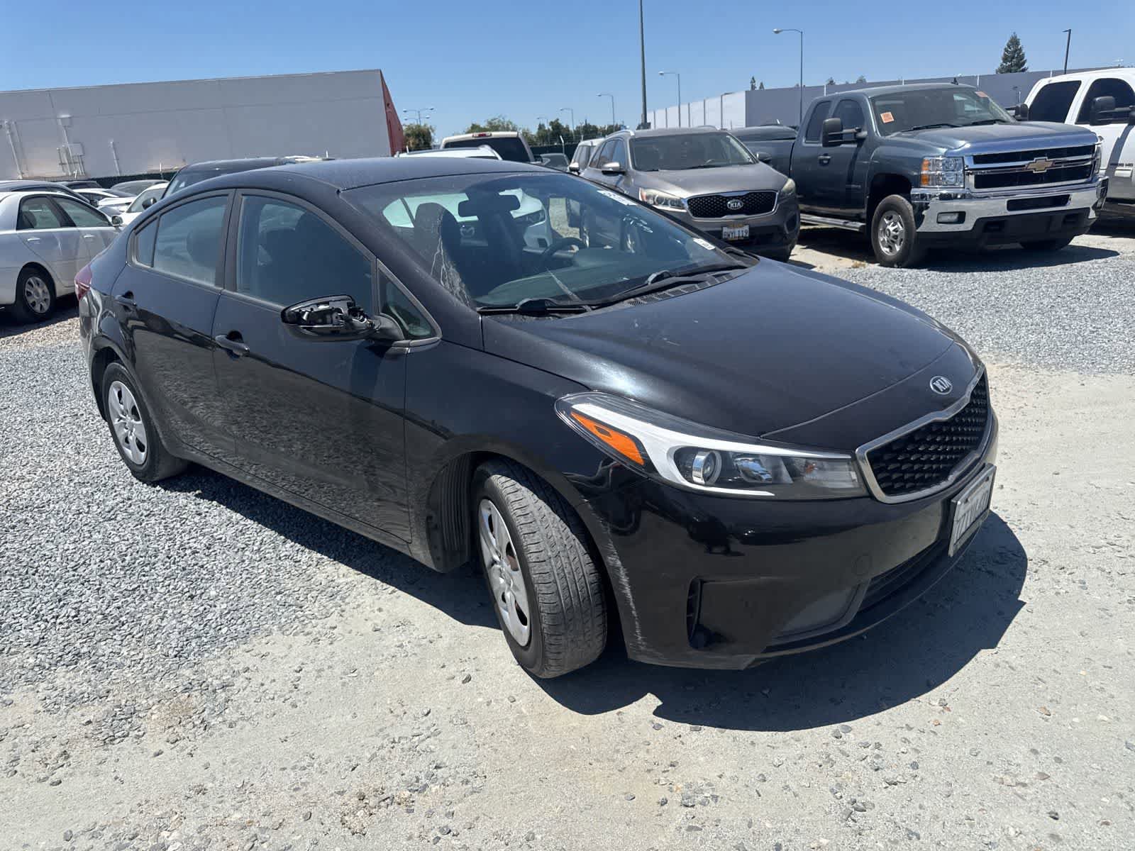 Used 2017 Kia Forte LX FWD video 2
