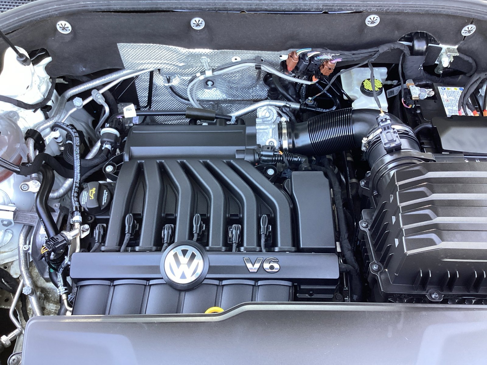 Used 2023 Volkswagen Atlas SEL Premium image 39