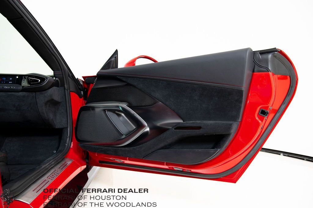 Used 2025 Ferrari 12Cilindri image 27