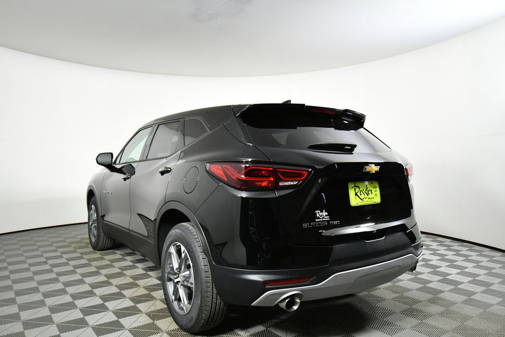 New 2026 Chevrolet Blazer LT w/ LPO, Floor Liner Package AWD/4WD image 13