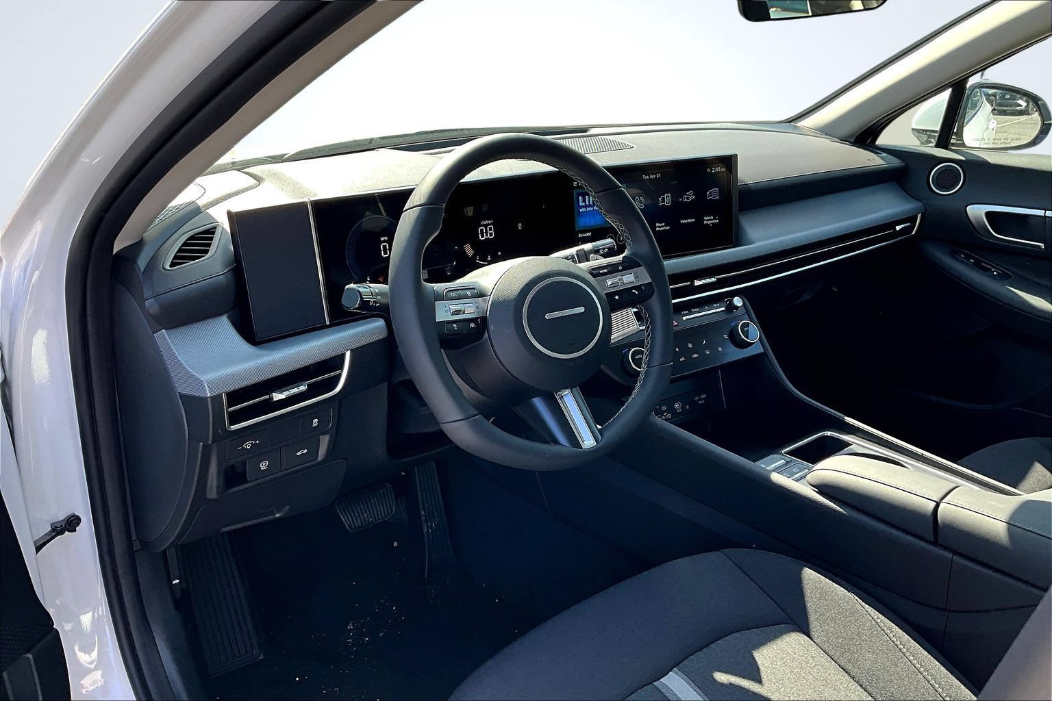 New 2026 Hyundai Sonata SEL FWD image 9