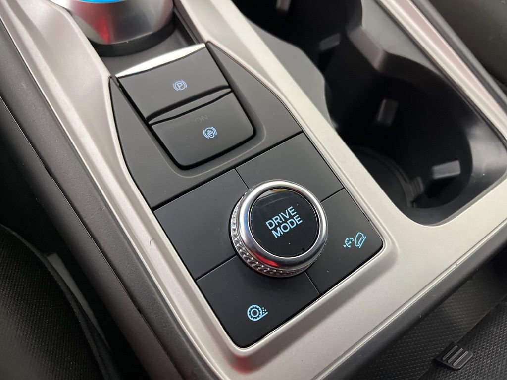 Used 2023 Ford Explorer XLT image 34