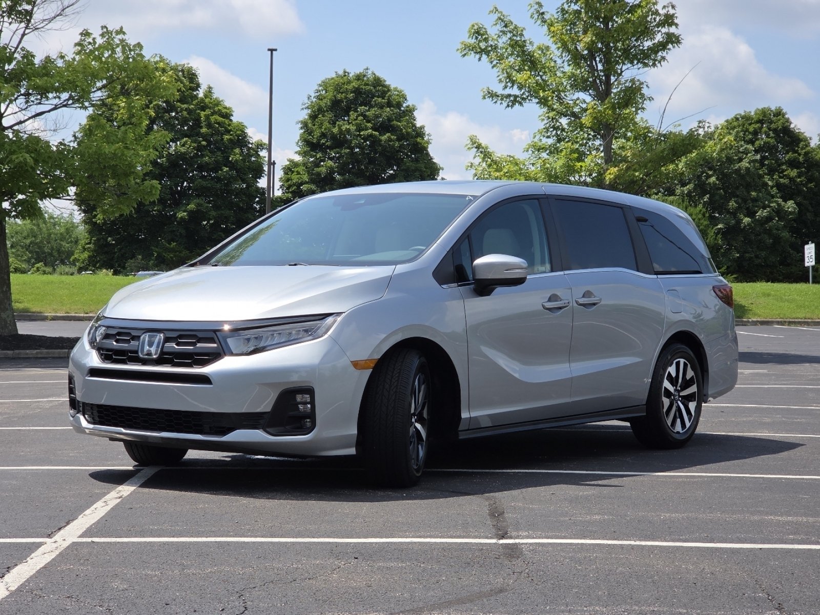 Certified 2026 Honda Odyssey EX-L image 19