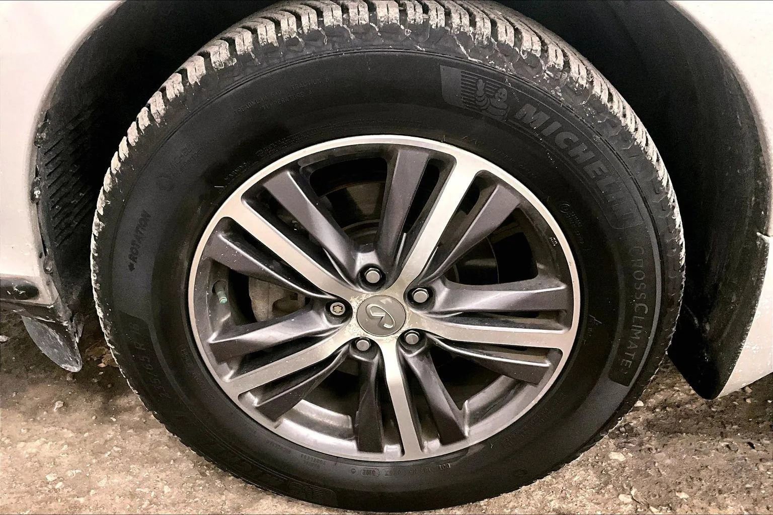 Used 2019 INFINITI QX60 Luxe image 8