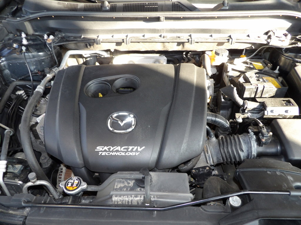 Used 2019 MAZDA CX-5 Touring image 11