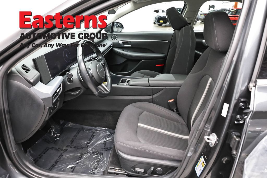 Used 2024 Hyundai Sonata SEL w/ Convenience Package FWD image 14