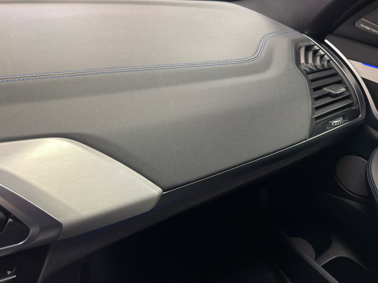 Used 2019 BMW X4 M40i w/ Premium Package Enhanced image 25