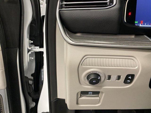 Used 2024 Jeep Wagoneer Series II image 14