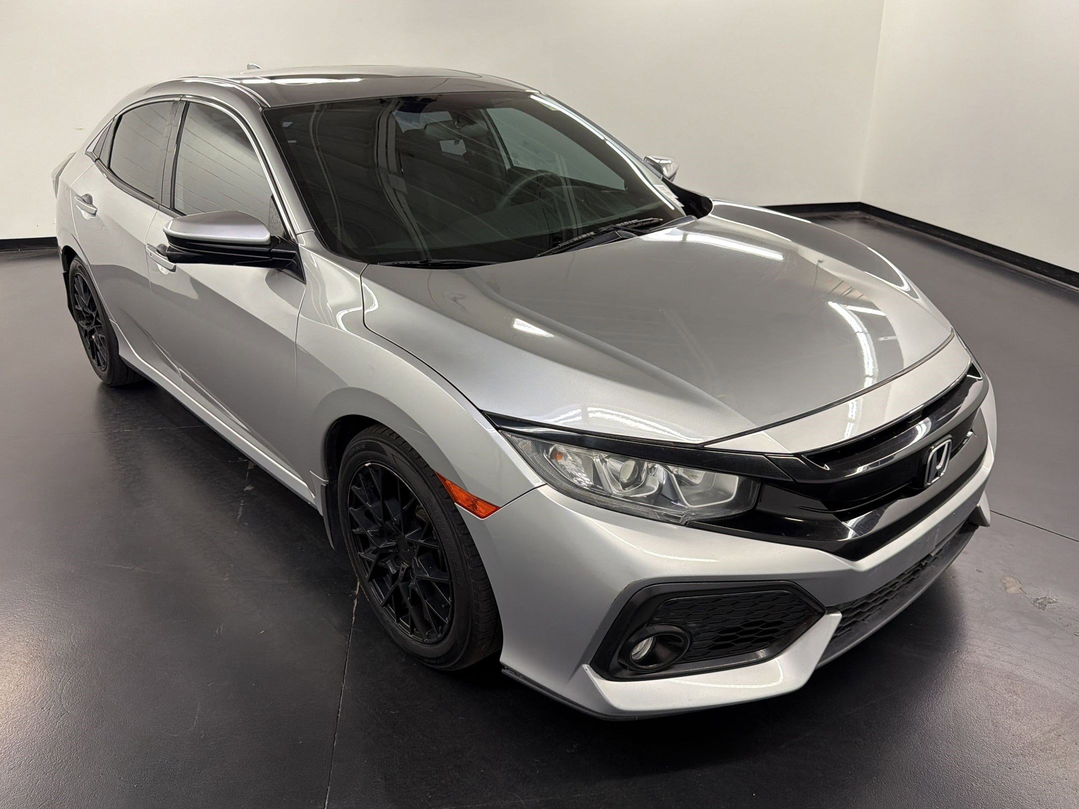 Used 2018 Honda Civic EX image 7