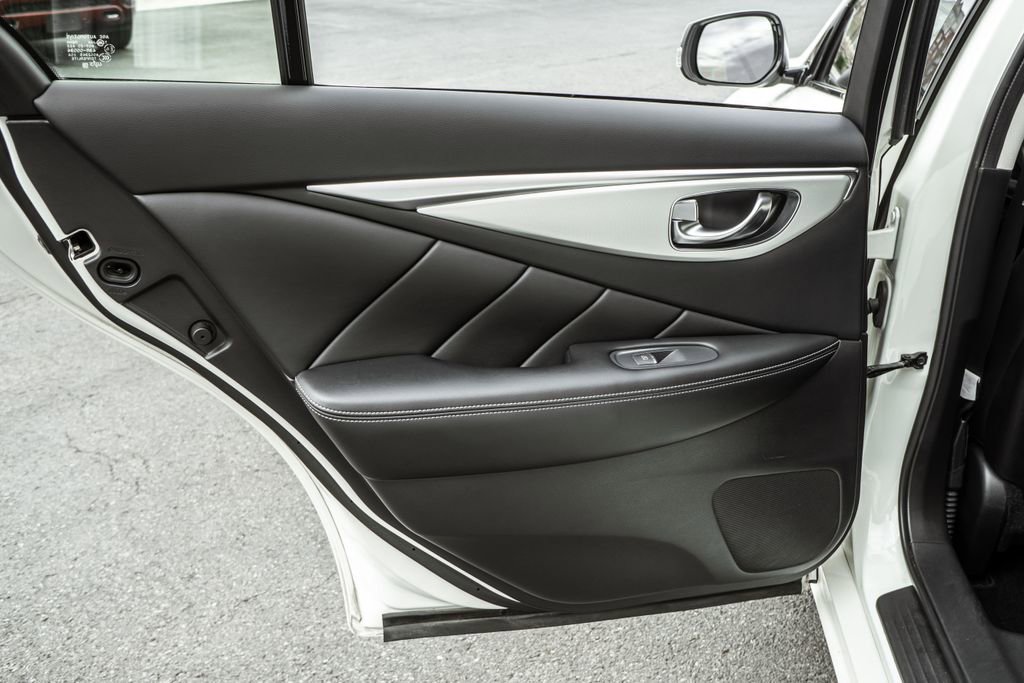 Used 2021 INFINITI Q50 Luxe image 30