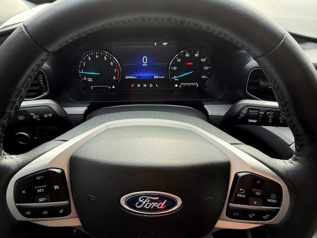 Certified 2023 Ford Explorer XLT w/ Equipment Group 202A AWD/4WD image 19