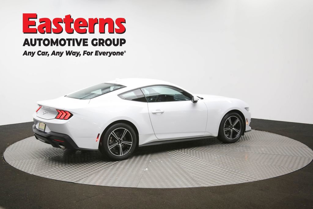 Used 2025 Ford Mustang Coupe image 40