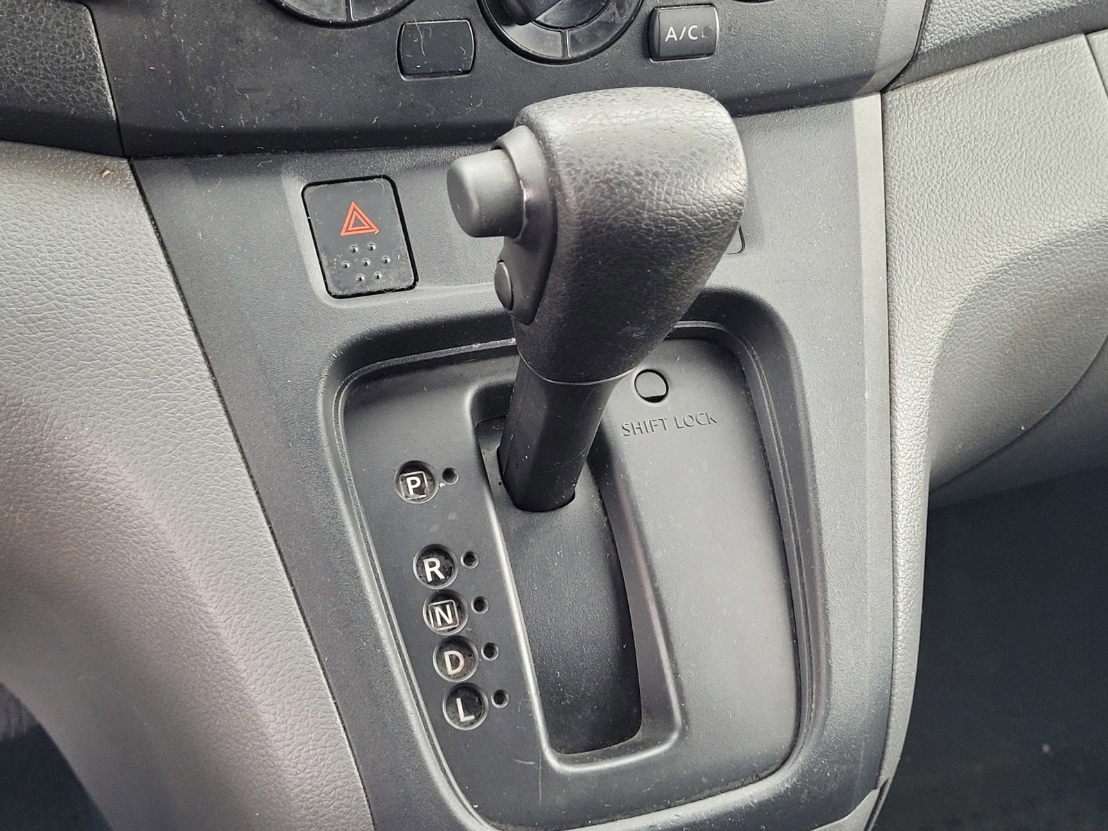 Used 2015 Nissan NV200 S FWD image 15