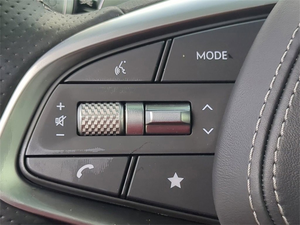 Used 2025 Genesis GV70 3.5T Sport w/ Sport Advanced Package image 26