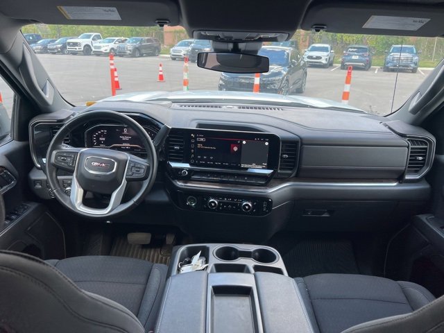 Used 2024 GMC Sierra 1500 Elevation image 16