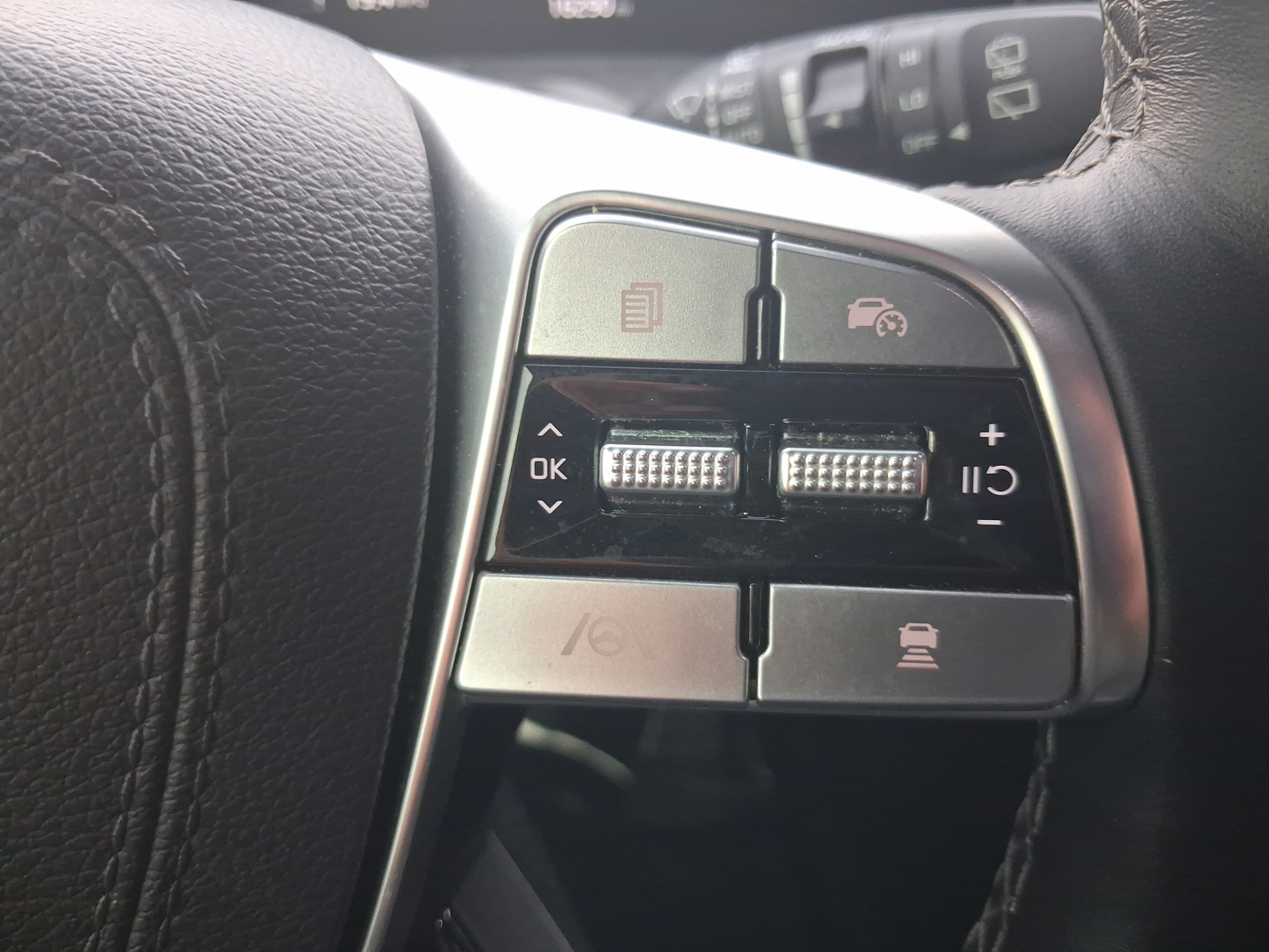 Used 2025 Kia Telluride SX Prestige X-Line AWD/4WD image 24