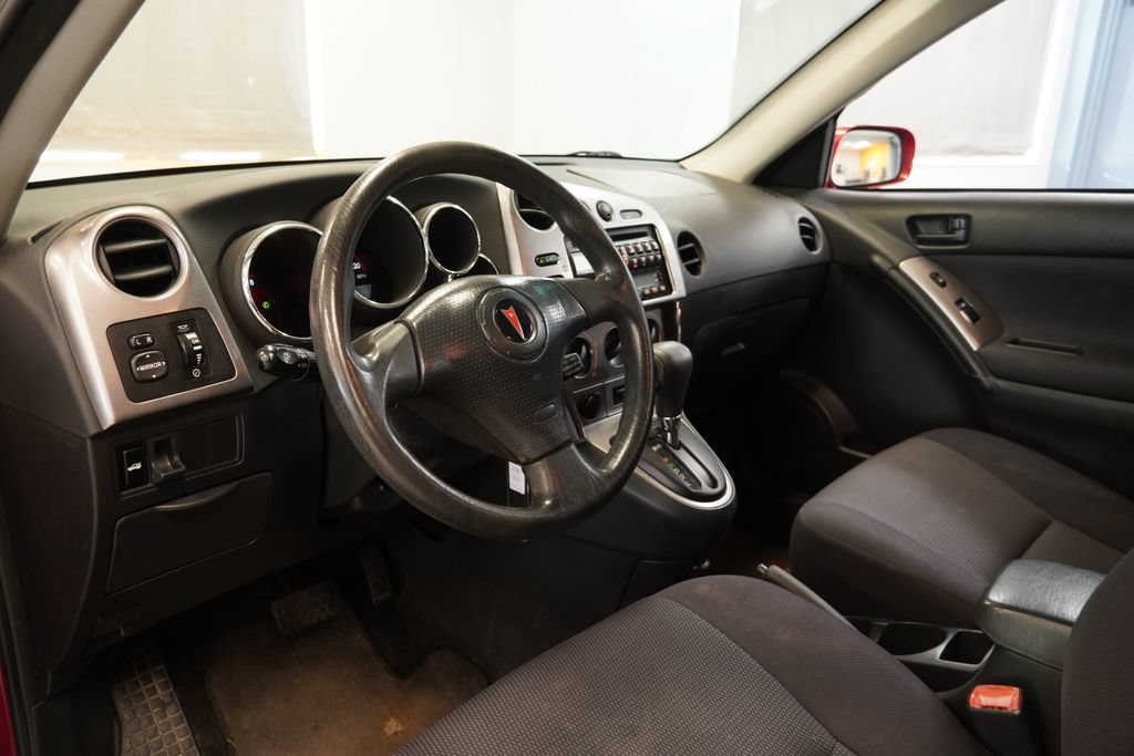 Used 2005 Pontiac Vibe w/ Power Group Value Package FWD image 6