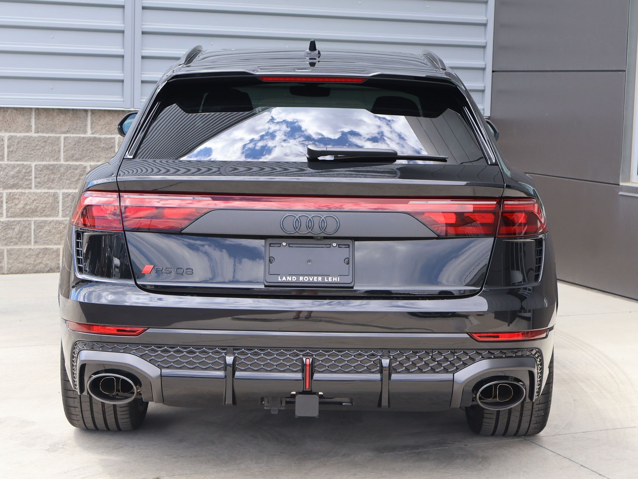 Used 2026 Audi RS Q8 performance AWD/4WD image 7