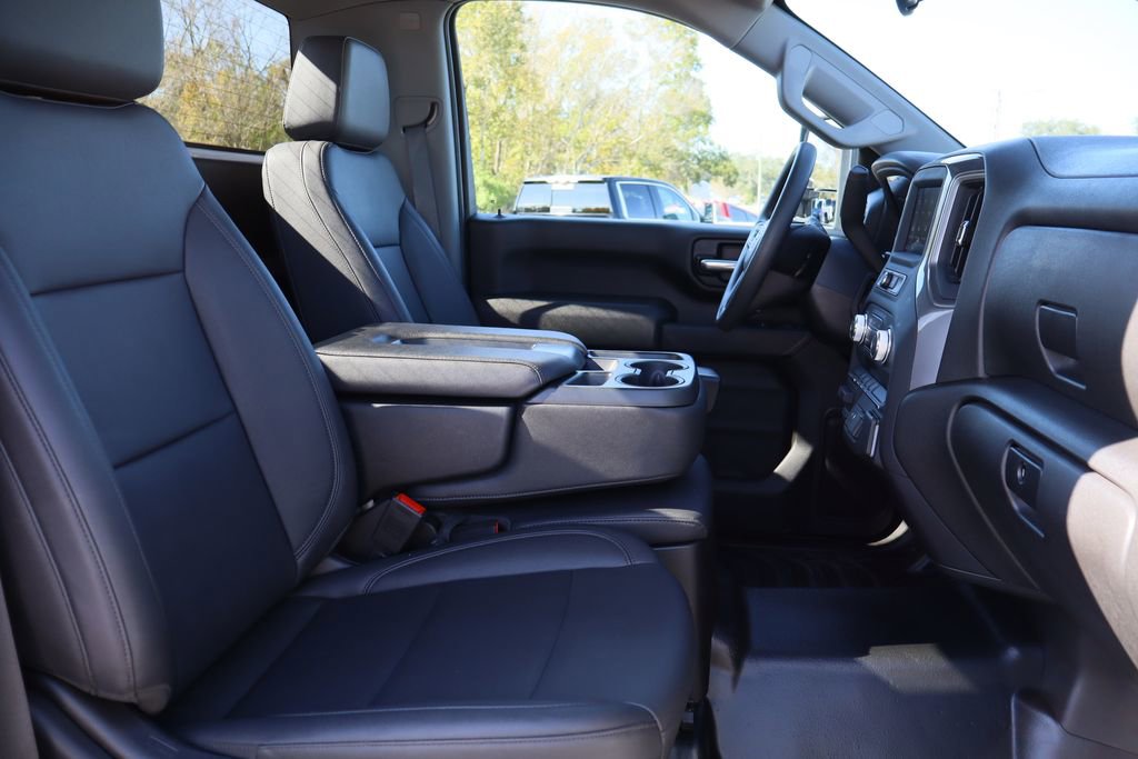 Used 2024 GMC Sierra 2500 Pro w/ Convenience Package image 23