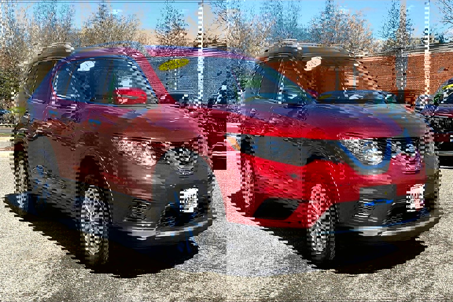 Used 2014 Nissan Rogue SV w/ SV Premium Package image 11