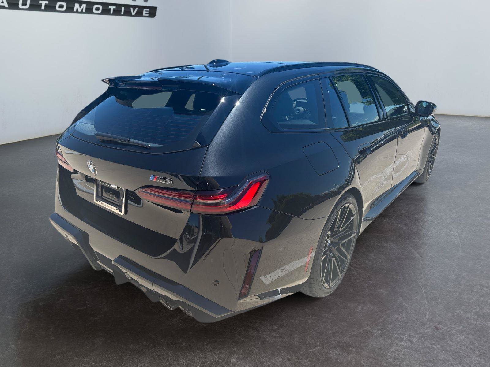New 2027 BMW M5 Touring AWD/4WD image 13