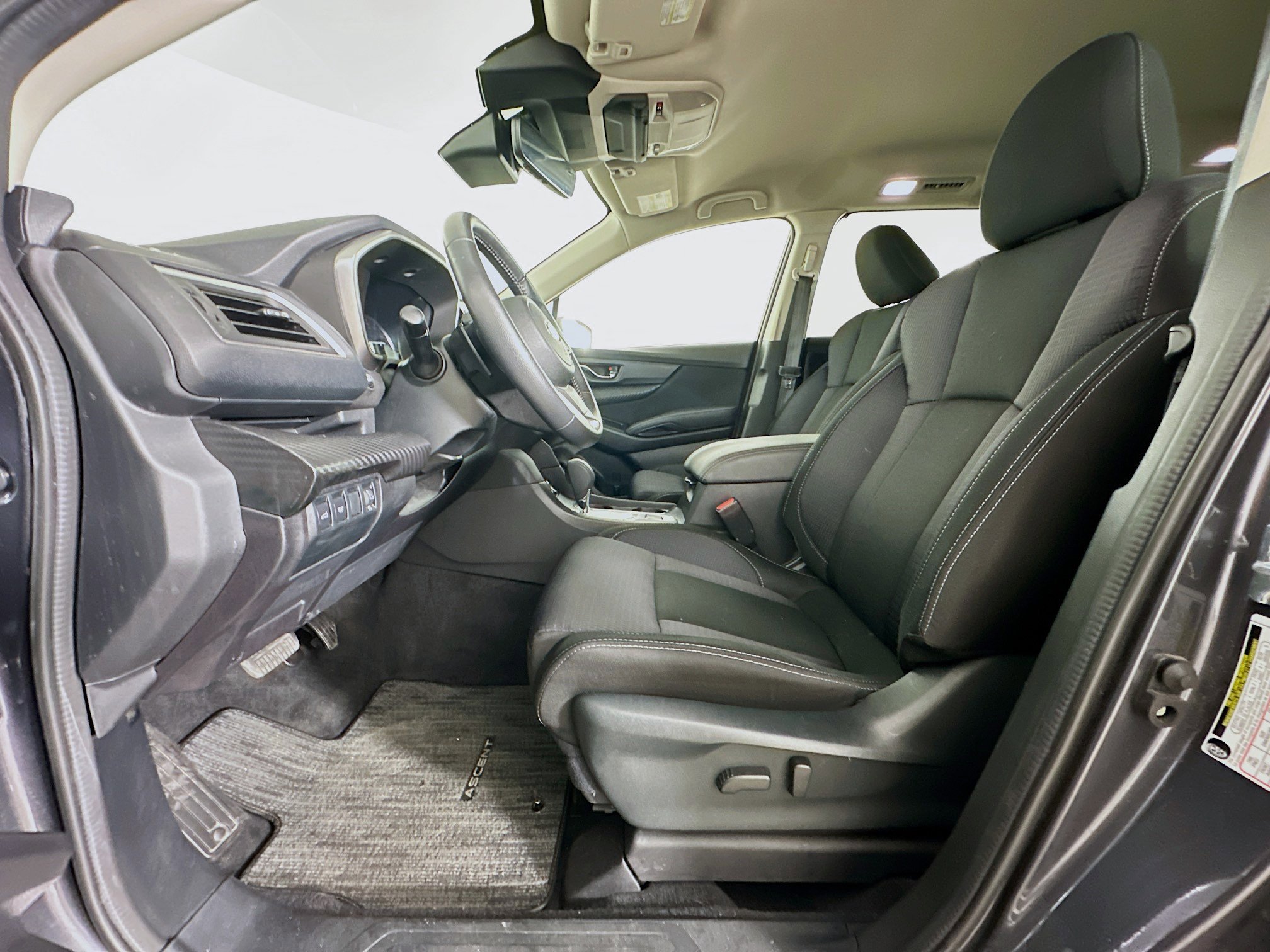 Used 2025 Subaru Ascent Premium image 13