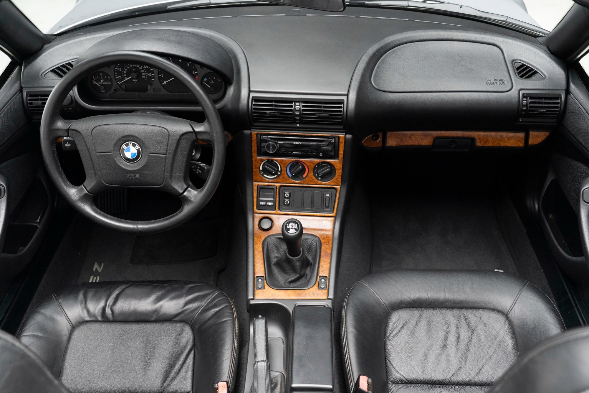 Used 1997 BMW Z3 1.9 RWD image 13