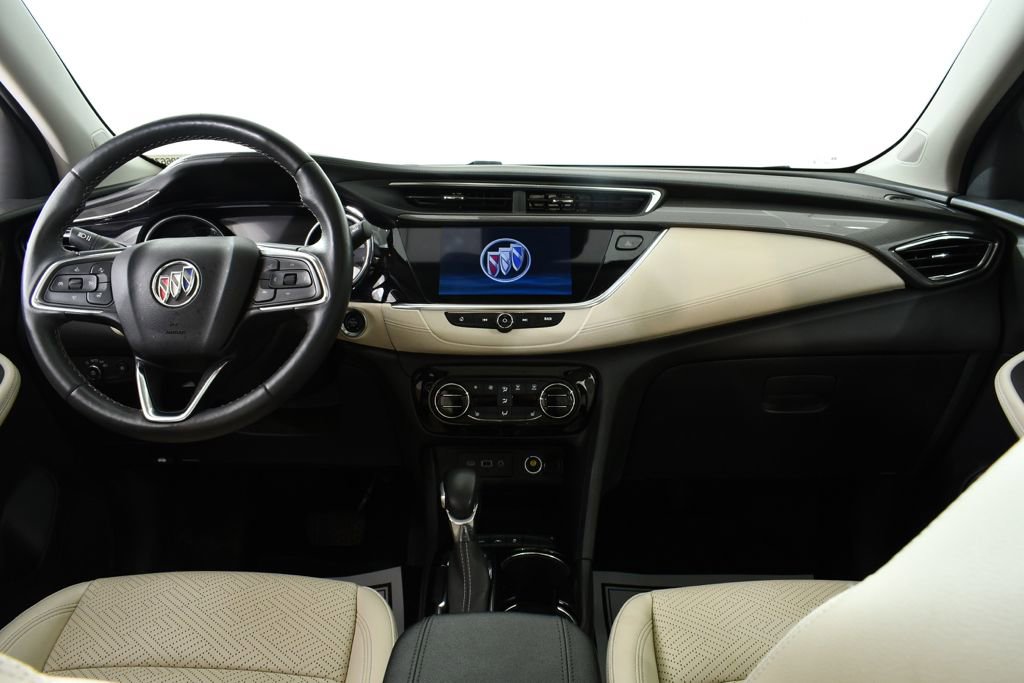 Used 2022 Buick Encore GX Essence w/ Experience Buick Package image 7