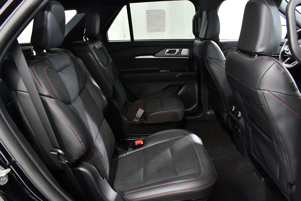 New 2026 Ford Explorer ST w/ Sun And Sound Package image 19