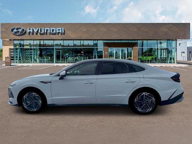 New 2026 Hyundai Sonata SEL AWD/4WD image 3