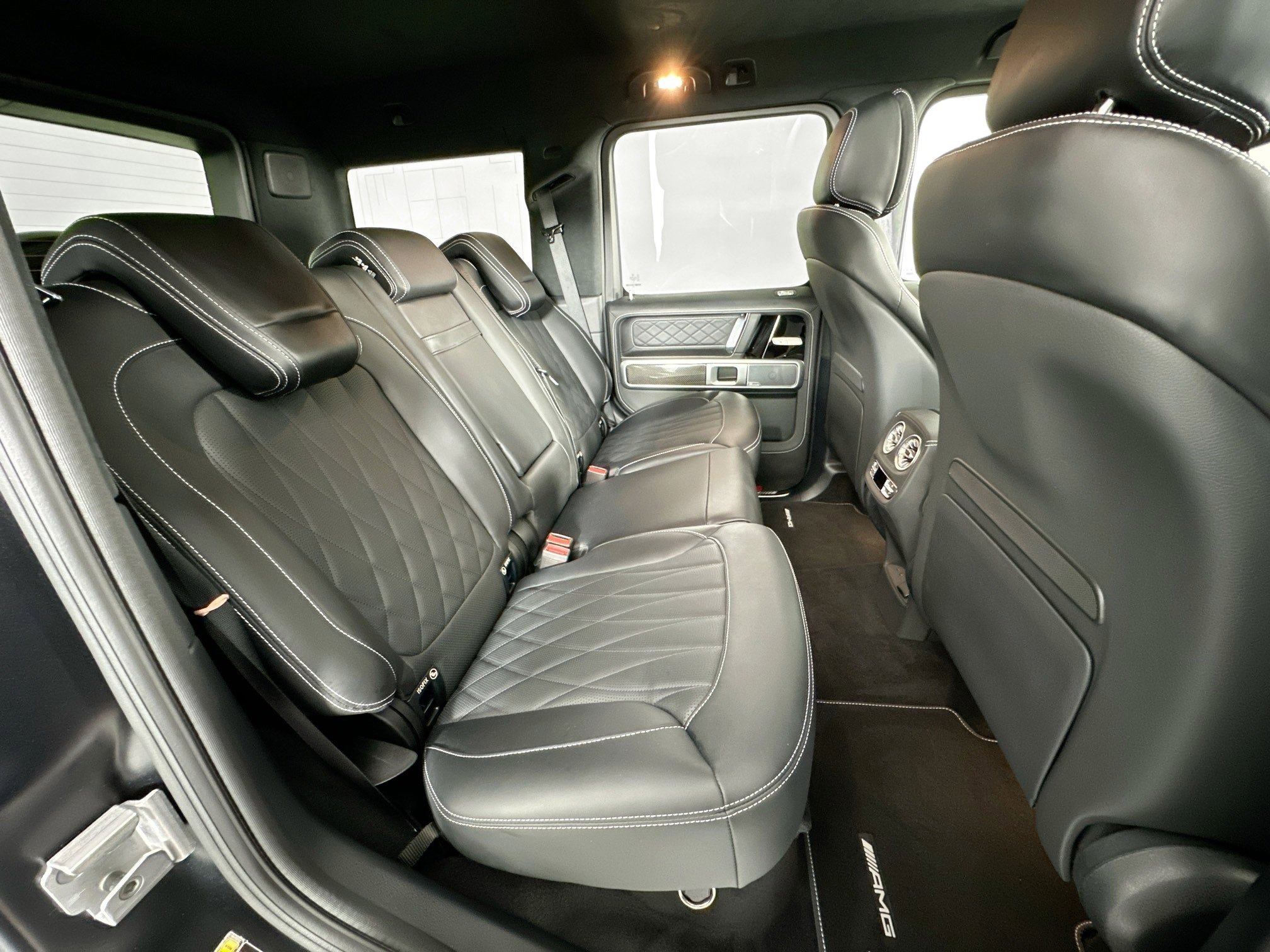 Used 2025 Mercedes-Benz G 63 AMG 4MATIC image 26