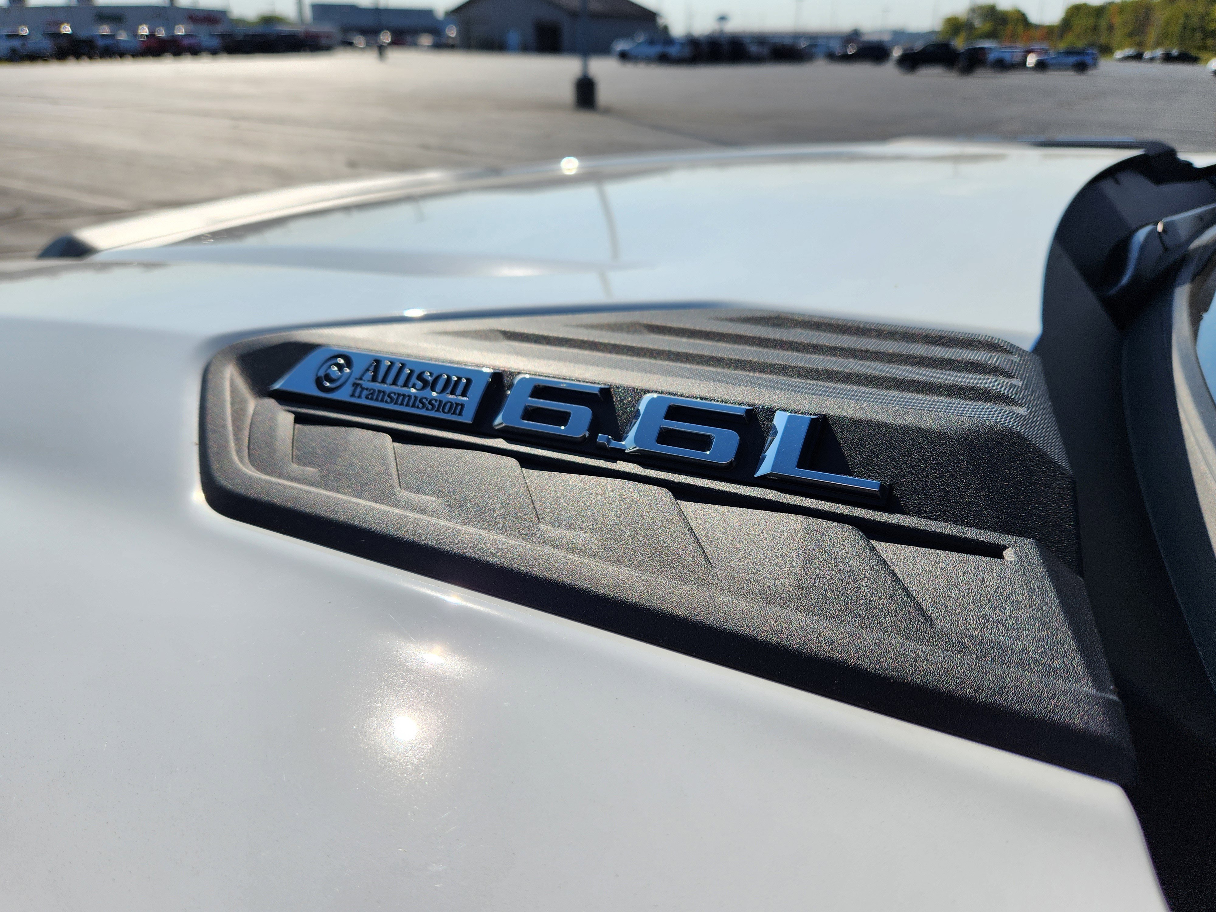 Used 2025 Chevrolet Silverado 2500 Custom w/ Custom Value Package image 10