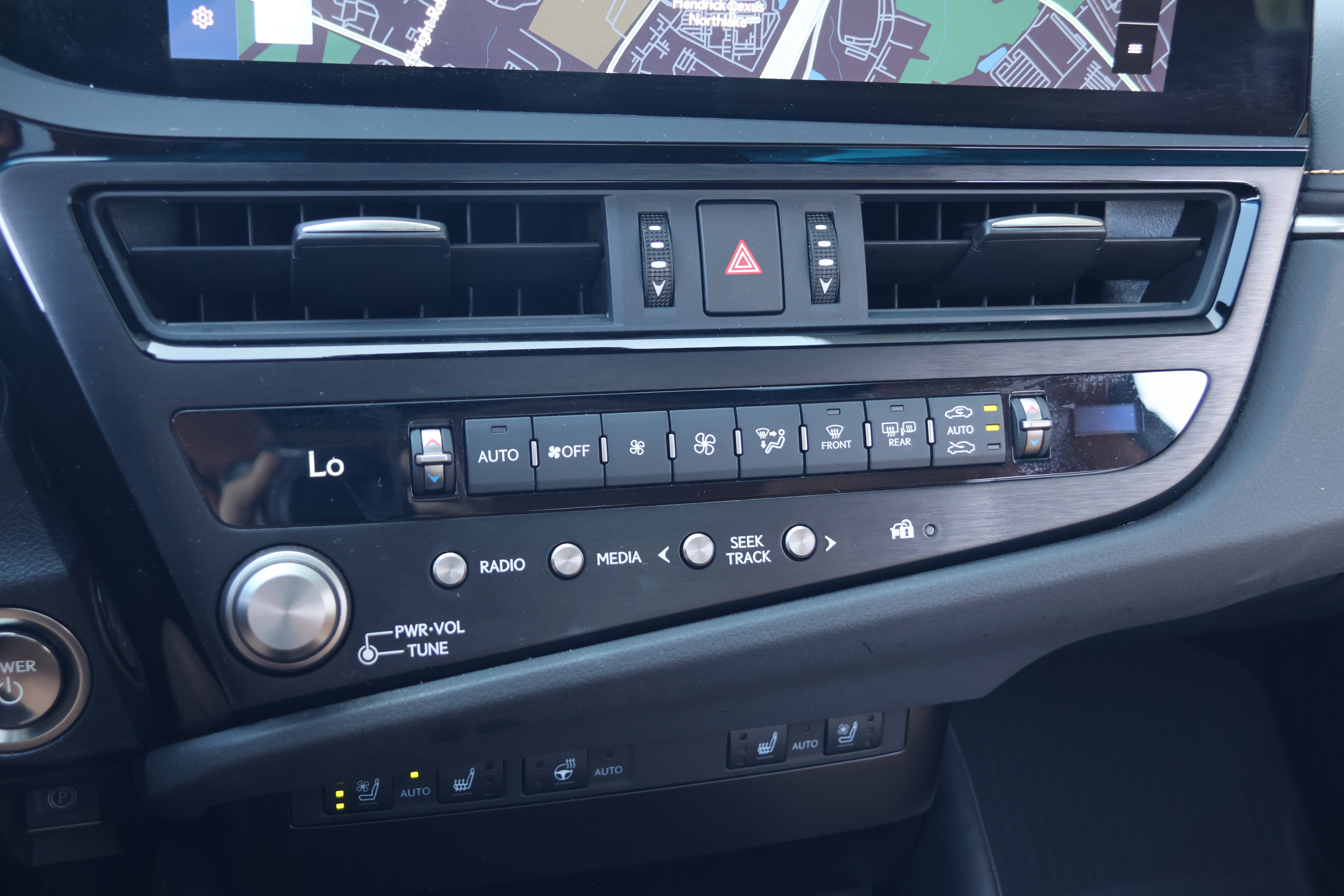 Certified 2025 Lexus ES 300h w/ Premium Package FWD image 24