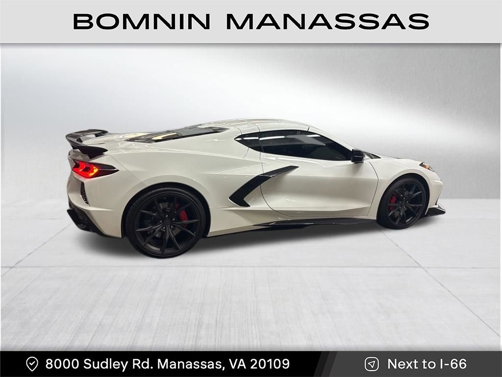 Used 2025 Chevrolet Corvette Stingray Preferred Cpe w/ Z51 Performance Package image 2