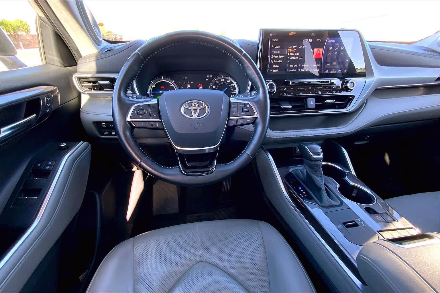 Used 2020 Toyota Highlander Platinum AWD/4WD image 13