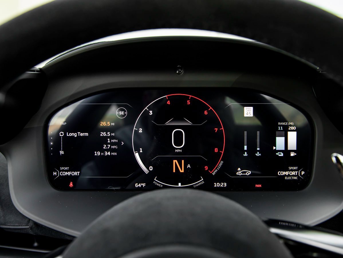 New 2025 McLaren Artura image 17