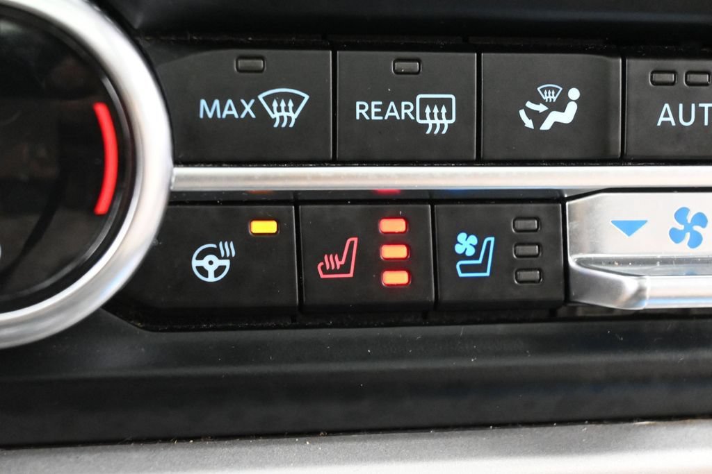 Used 2024 Ford Expedition Limited RWD image 29
