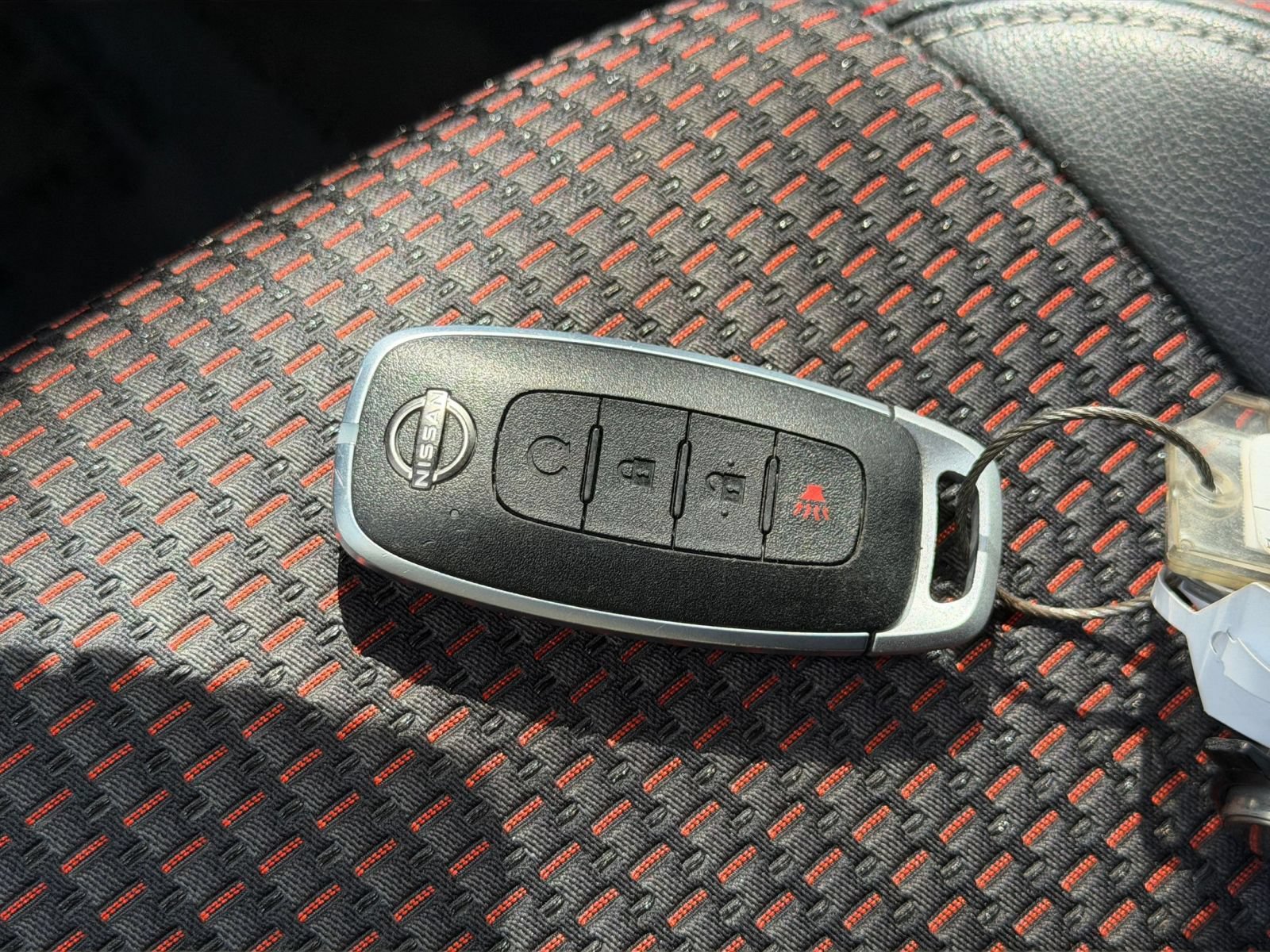 Used 2026 Nissan Kicks SR AWD/4WD image 22