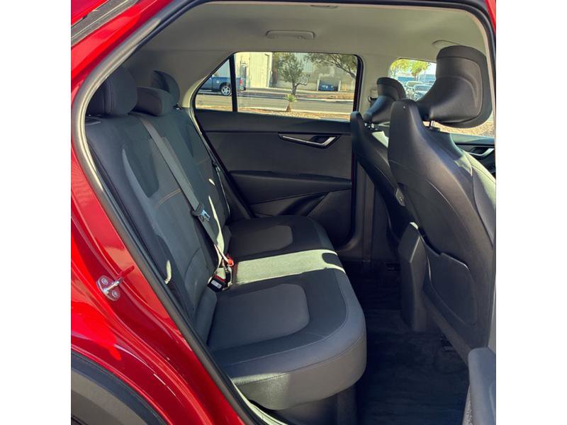 Used 2026 Kia Niro LX image 6