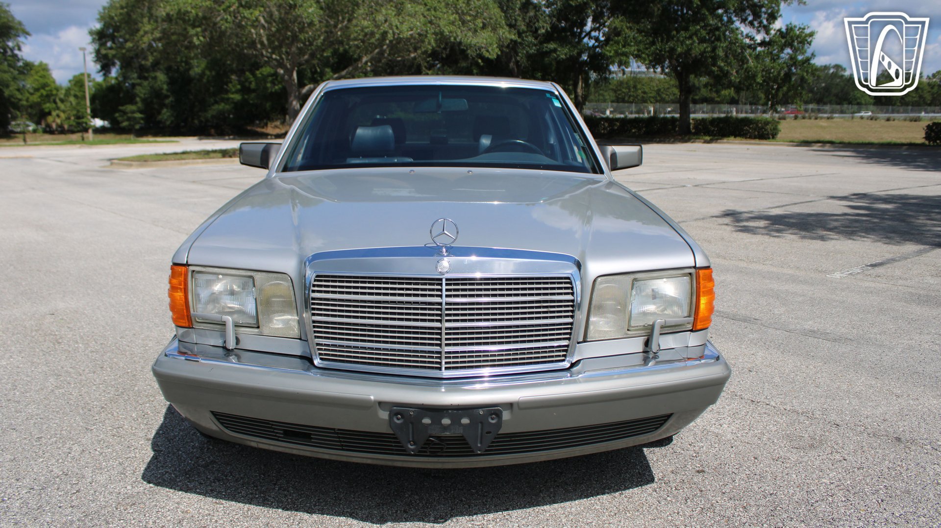 Used 1990 Mercedes-Benz 300 SE image 6