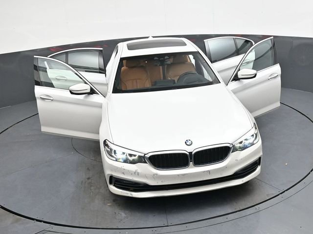 Used 2018 BMW 540i image 33