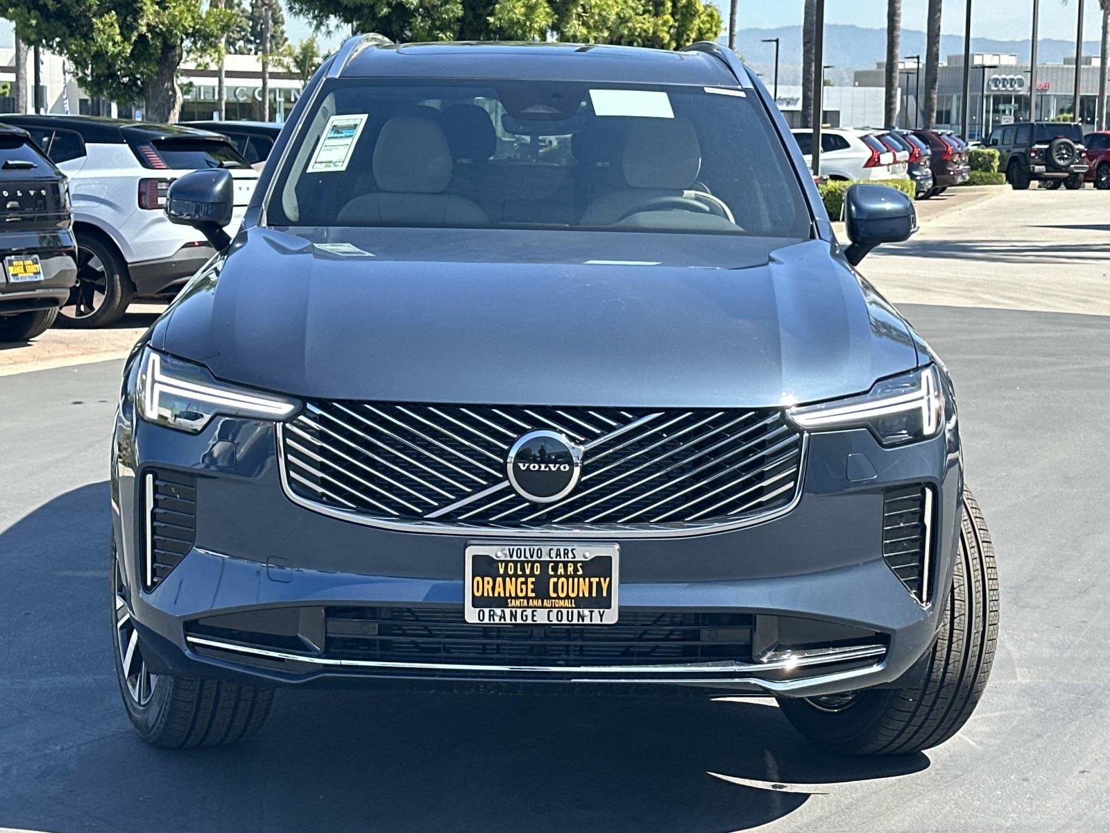 New 2026 Volvo XC90 B6 Core AWD/4WD image 2