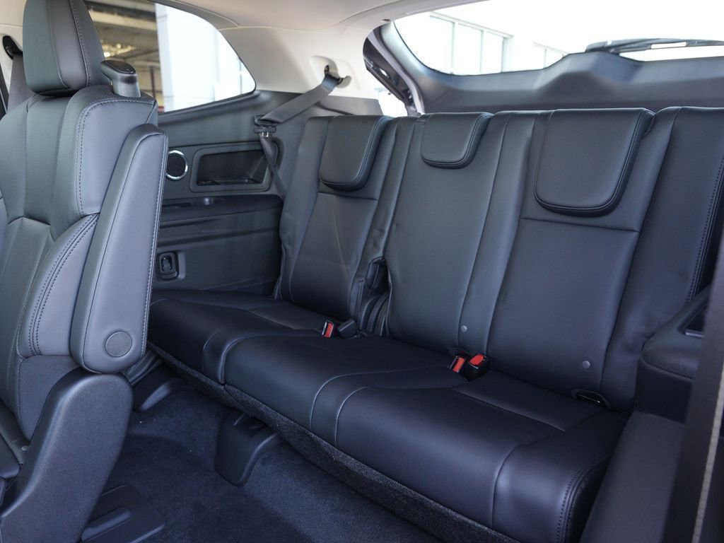 New 2026 Subaru Ascent Touring w/ Popular Package #2 image 8