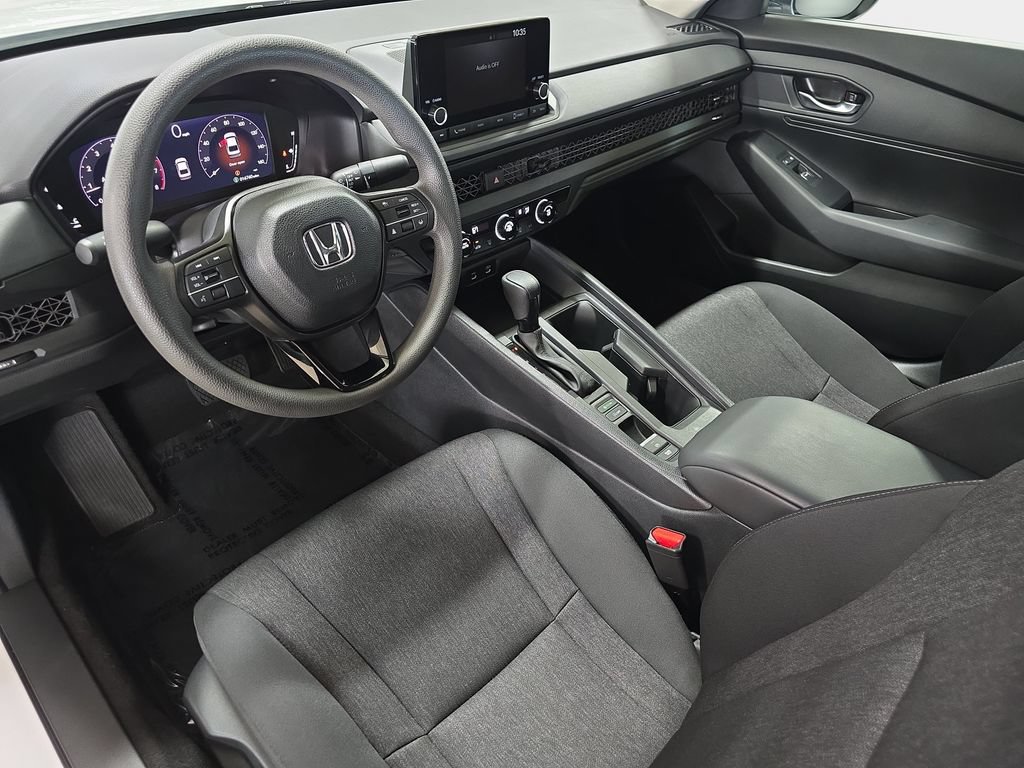 Used 2025 Honda Accord LX image 19