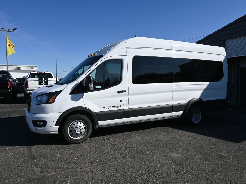 Used 2024 Ford Transit 350 XLT image 6