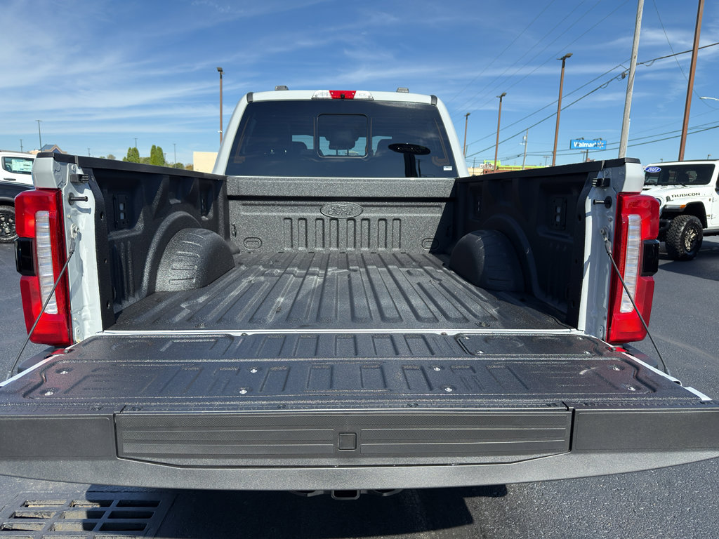 New 2026 Ford F350 Lariat image 31